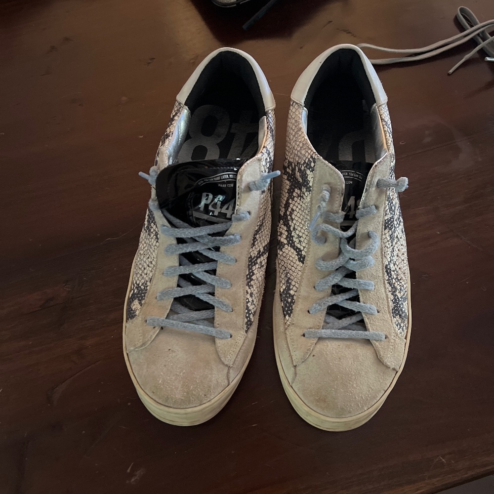 P448 Sneakers